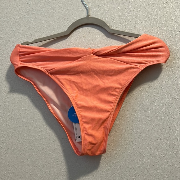 Cupshe Peach Bikini - Picture 2 of 5
